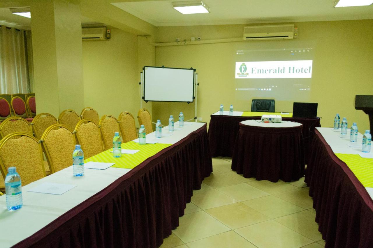 Emerald Hotel Kampala Exterior photo